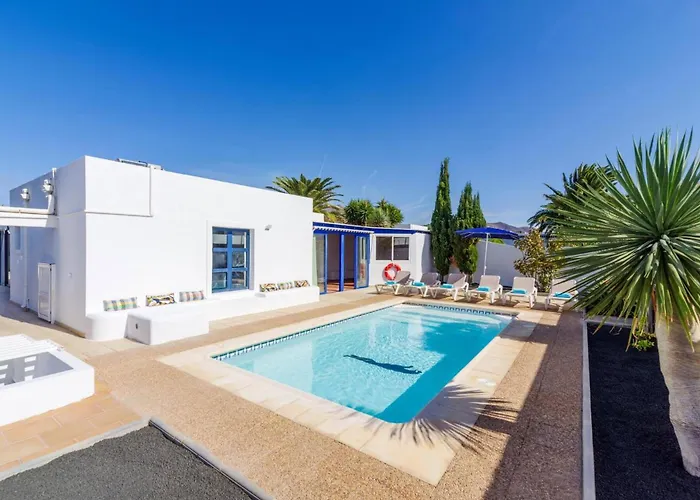 Castillo Del Aguila By Villa Playa Blanca (Lanzarote)