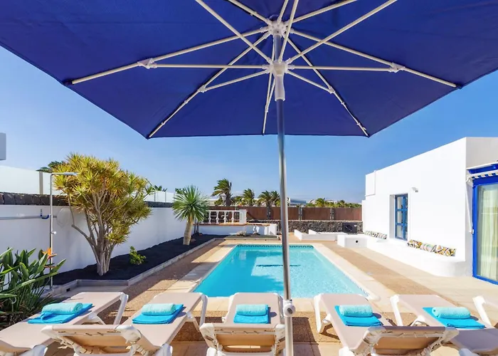 Villa Castillo Del Aguila By